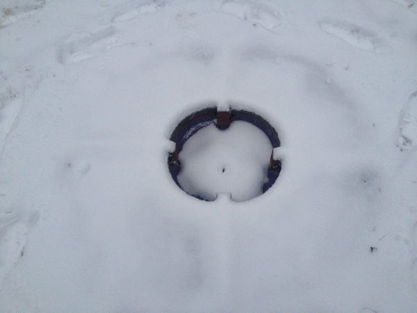 the center of the labyrinth in snow